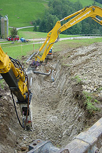 Hydaulischer Abbauhammer 400 kg, angebaut an Schreitbagger - Hutter IHI-Bagger und Takeuchibagger